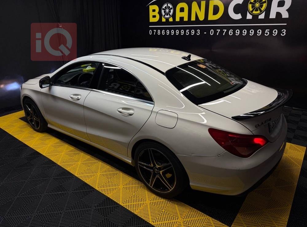 مرسيدس بنز CLA